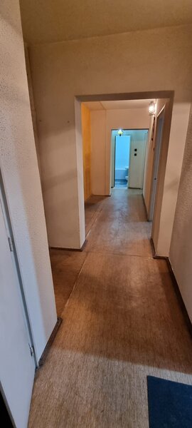 Titan Str.Lotrioara la 400m Metrou si 100m Parc IOR